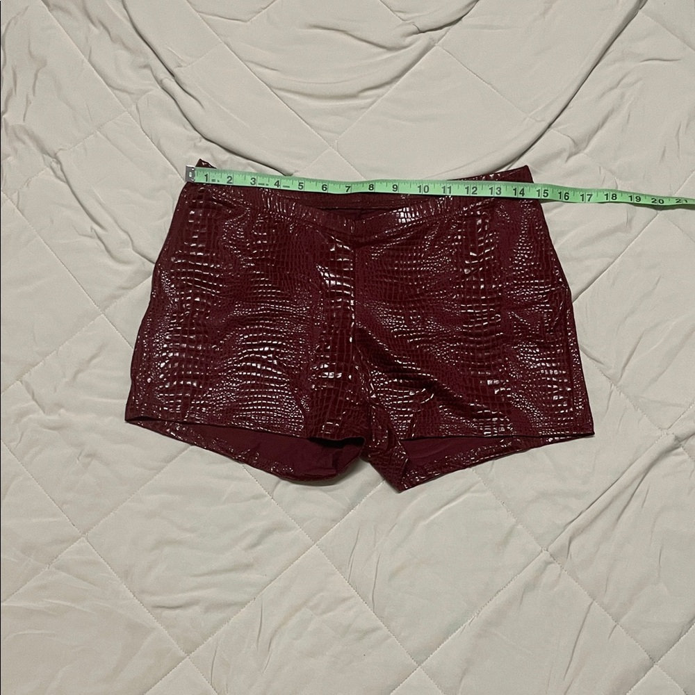 SHEIN High Waist Burgundy Shorts